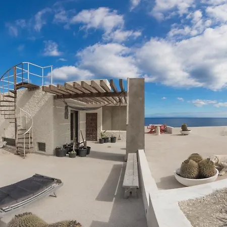 Homeforguest Exclusive Design 1080 M2, Oceanfront, 2 Swimming Pools 빌라