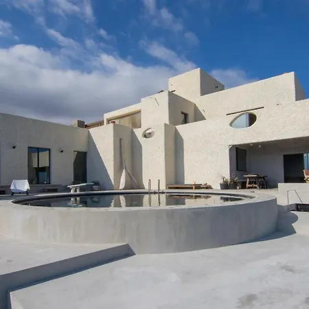 Homeforguest Exclusive Design 1080 M2, Oceanfront, 2 Swimming Pools Poris de Abona